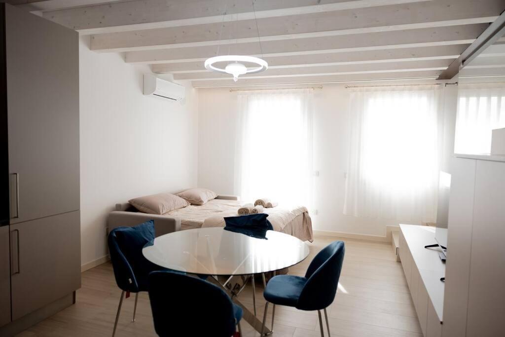 Apartment-Boutique Stella ชิตตาเดลลา ภายนอก รูปภาพ