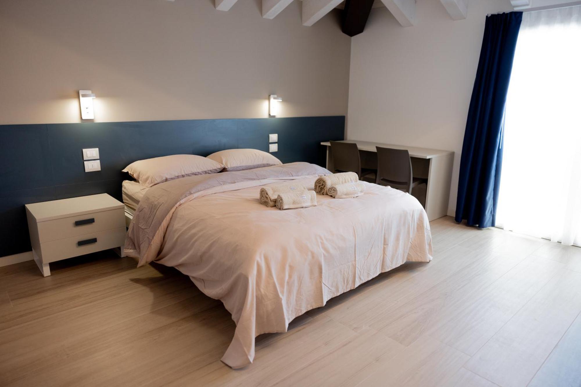 Apartment-Boutique Stella ชิตตาเดลลา ภายนอก รูปภาพ